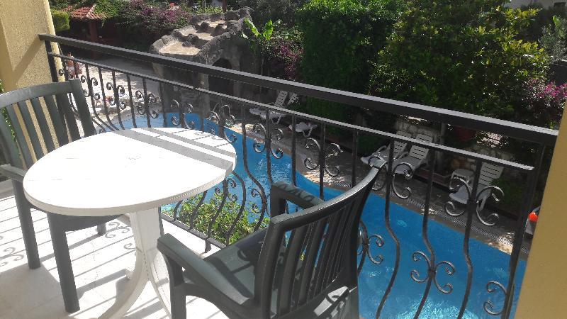 Sardunya Apartments อิชเมลาร์ ภายนอก รูปภาพ